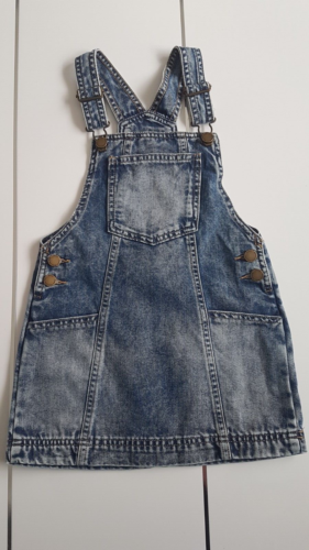 💕 NEXT   💕 Girls  Dungarees , DRESSS ,  skirt  5  Years 💕  1/1 - Picture 1 of 4