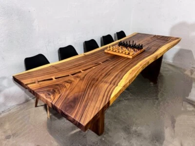 table en bois massif ,pièce unique 10 personne 300x120cm - Photo 1/3