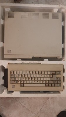 IBM PC Jr  Vintage Computer & Power Supply Keyboard (Please Read) 1 Pool Game 