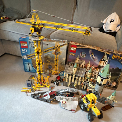 LEGO City,Star Wars,Technic,Harry Potter Konvolut7905,4709,4708,8039+Minifiguren