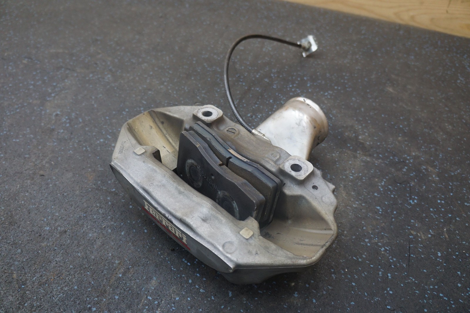 Left Rear Brake Caliper Assembly 267122 OEM Ferrari 458 Challenge LH
