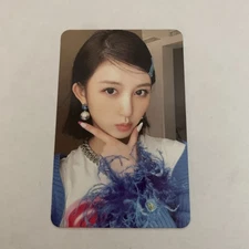 IVE (2nd Single album: Love Dive) Photocard #1 (Gaeul) Authentic, Mint Condition