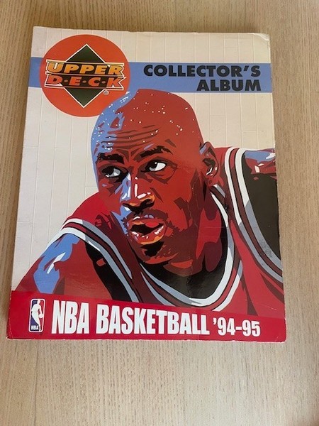 Álbum de coleccionista NBA 94-95 Upper Deck Collector's Album