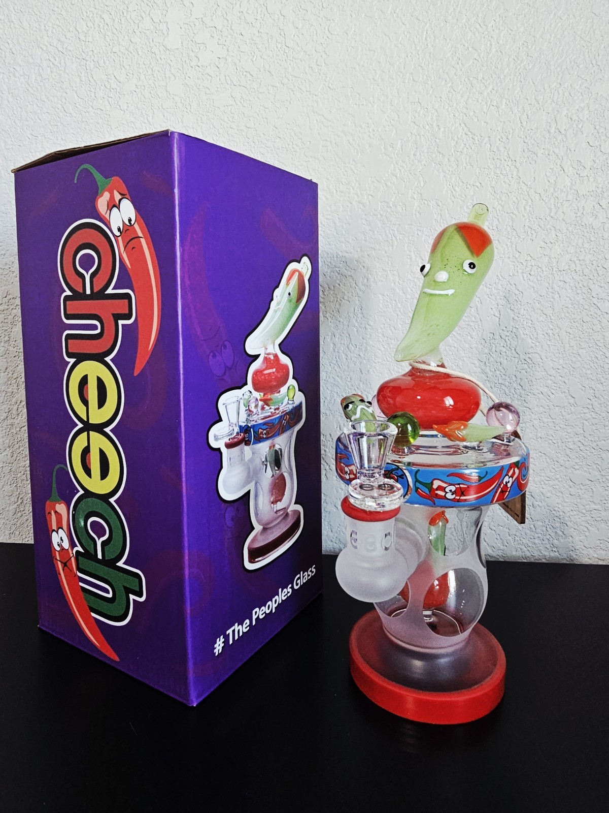 CHEECH GLASS 'GREEN CHILI PEPPER' PIPE 10"  WATER PIPE/ BONG/ RIG