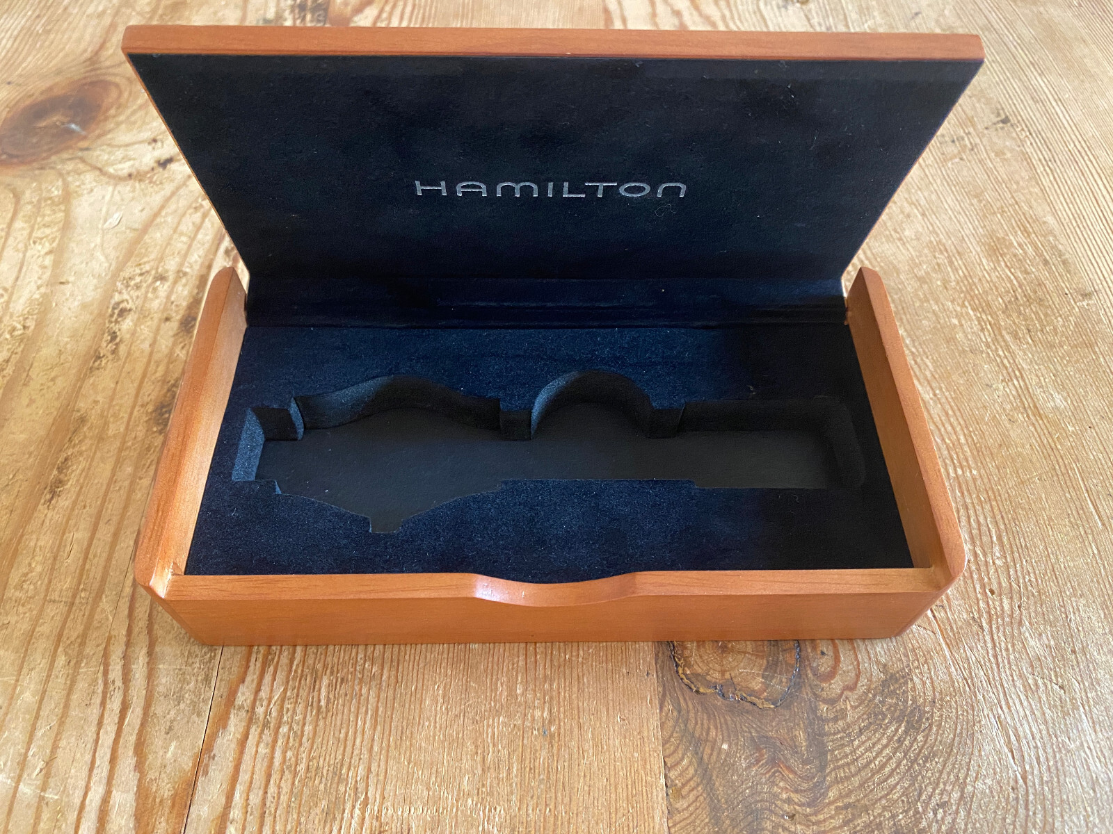 HAMILTON - Estuche para reloj - Madera - 15´5 x 8 x 3´4 cm