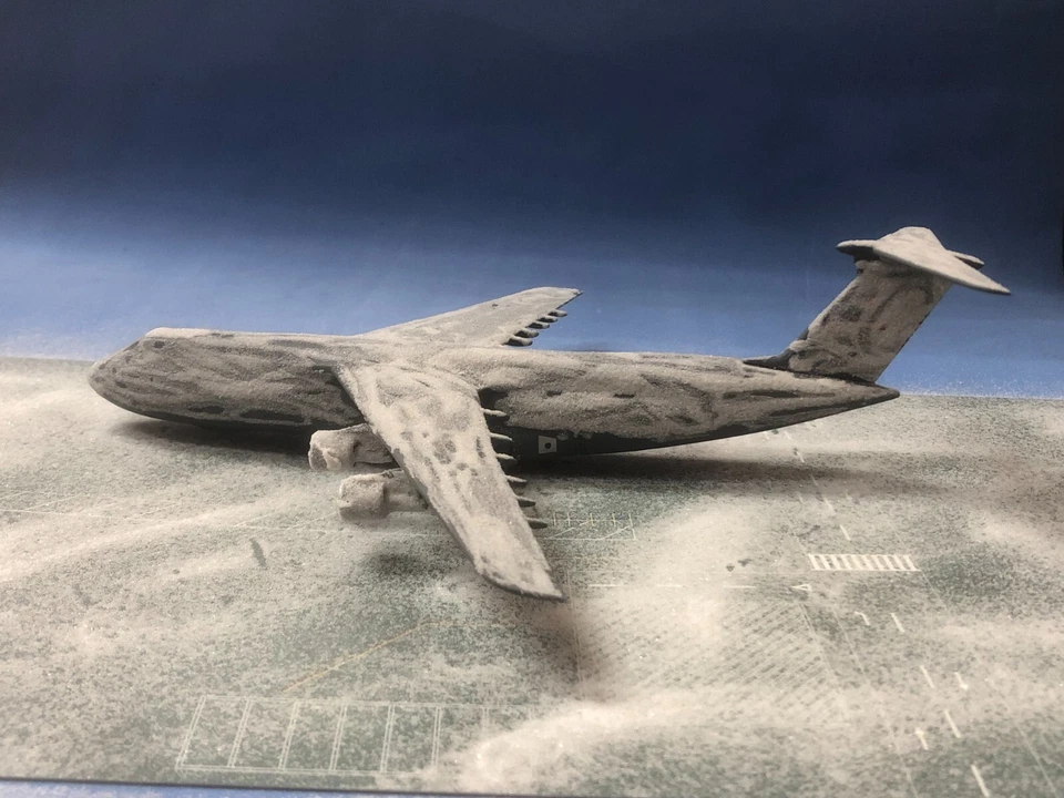USAF WESTOVER 439 C-5A GALAXY Military Plane 1:400 Diecast Snow Diorama 55846X - Image 2 of 4