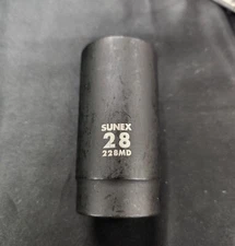 QTY 1 NEW SUNEX 228MD 1/2" DRIVE 28MM METRIC DEEP IMPACT SOCKET 3" LONG