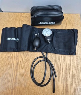 Aneroid Sphygmomanometer Manual Blood Pressure Monitor