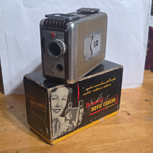 Kodak Brownie 8mm Movie Camera | eBay