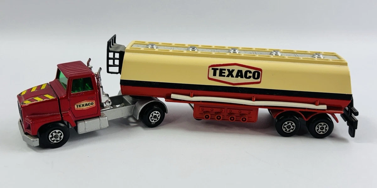Matchbox Superkings Ford Red Vintage Manufacture Diecast Cars