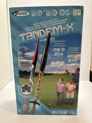 Estes Flying Model Rocket Starter Set With 2 Rockets. New/Open Box