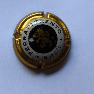 FERRARI TRENTO BRUT - STUD CAPSULE SPARKLING WINE CHAMPAGNE PROSECCO - CAPS
