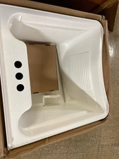 Zenna Home Utility Sink: Freestanding, Pull-Out Faucet, 24"x24"x36.75", White