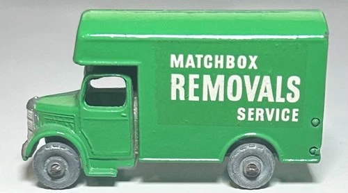 Matchbox Lesney #17 Green Bedfords Removal Van