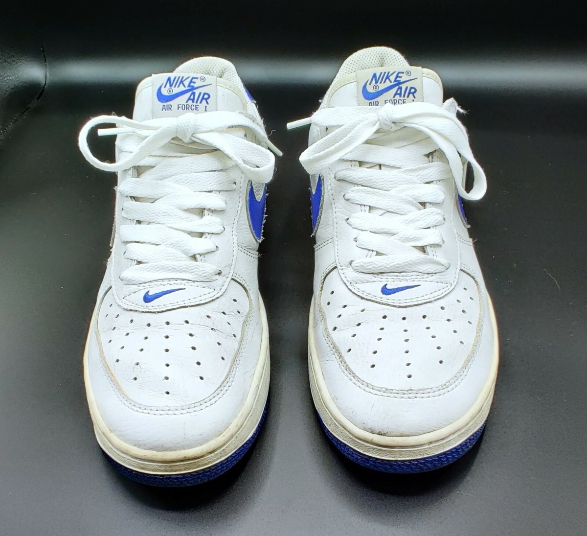 Nike Air Force 1 Low 2001 Blue White Size 9 630033 911 Pre- Owned 