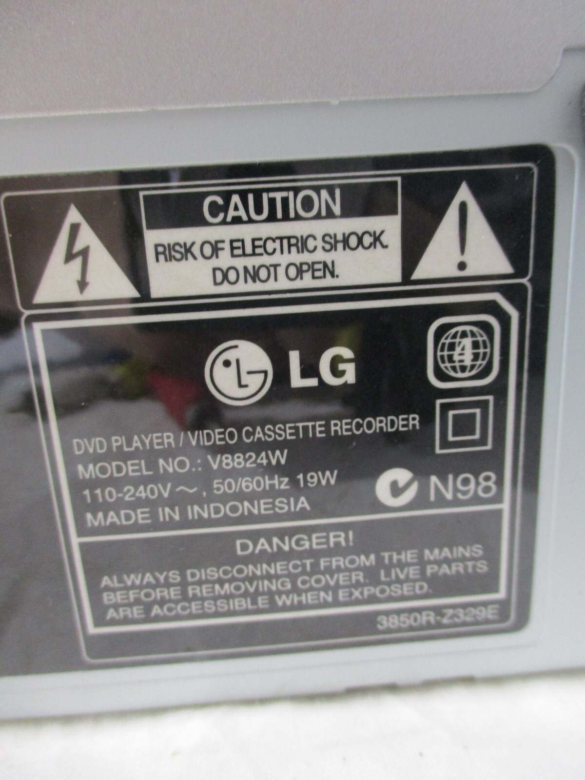 LG DVD Player / Video Cassette Recorder Combo V8824W with Remote eBay