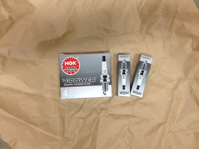 NGK 2635, GR4, V-Power Spark Plug, Set of 6 