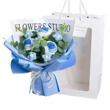 Handmade Crochet Rose Bouquet – LED Floral Gift for Any Event