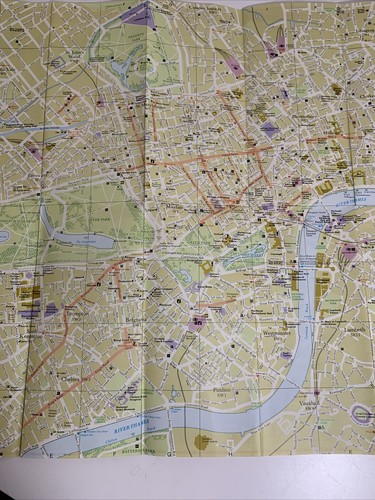 LONDON ENGLAND BTA MAP published in 1985 - Picture 9 of 12