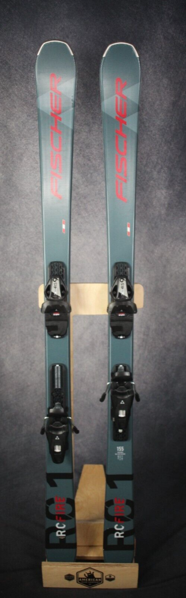 NEW FISCHER RC FIRE SKIS SIZE 155 CM WITH FISCHER BINDINGS NEW FISCHER RC FIRE SKIS SIZE 155 CM WITH FISCHER BINDINGS