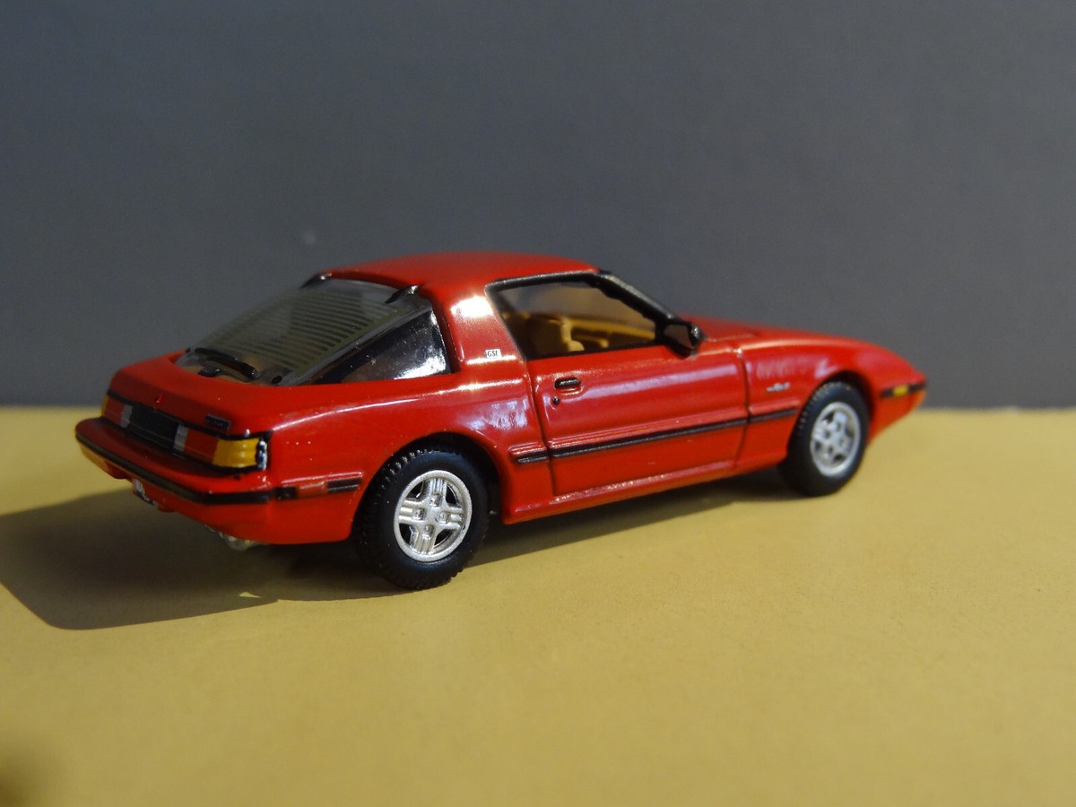 1ST GEN 1978-85 MAZDA SAVANNA RX-7 SPORTS COUPE 1/64 DIECAST
