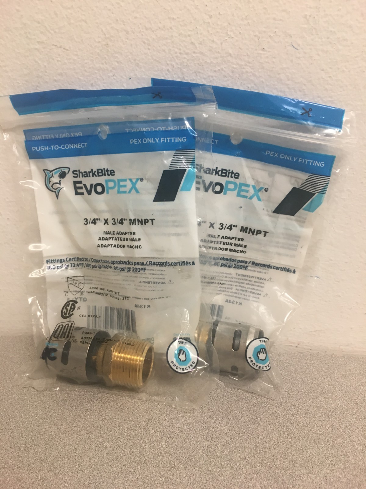 SharkBite EvoPEX 3/4 in. MPT X 3/4 in. D Push Brass/Plastic Male Connector K134A