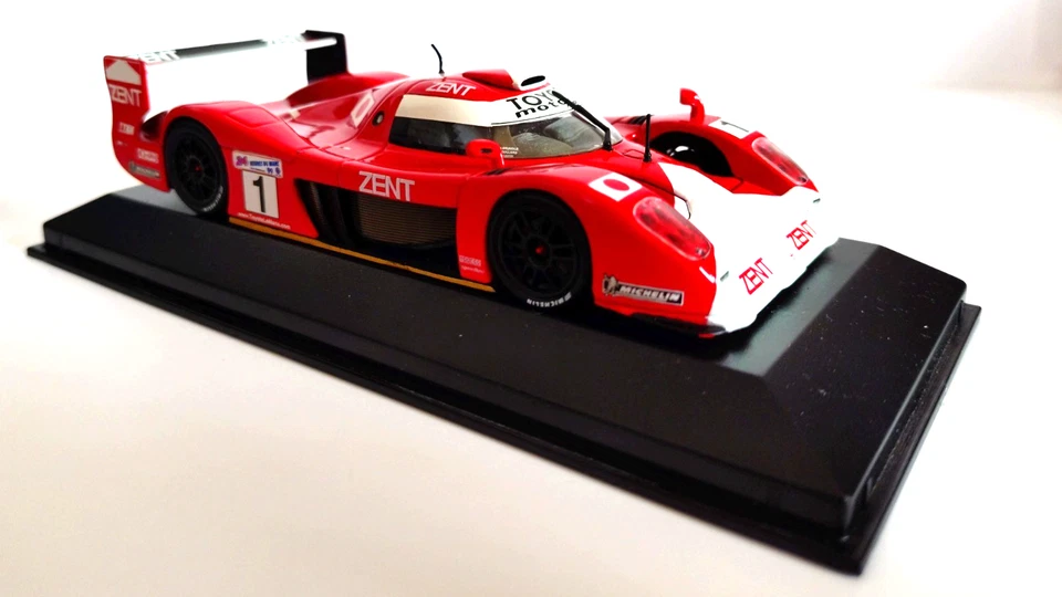 Minichamps 1:43 Toyota GT-One #1 Le Mans 1999 Brundle/Collard/Sospiri Foto 2 de 4