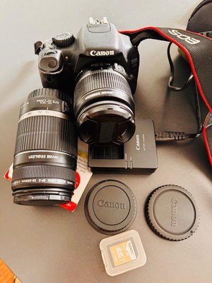 CANON EOS 550D mit 2 Objektiven CANON EF-S 18-55mm IS und CANON EF-S 55-250mm IS