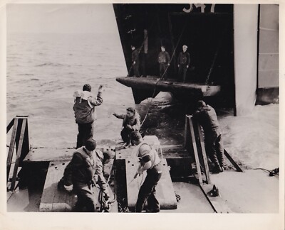 1944 U.S. Navy's Engineers - Rhino Ferry - Normandy invasion - D-Day RARE L173C
