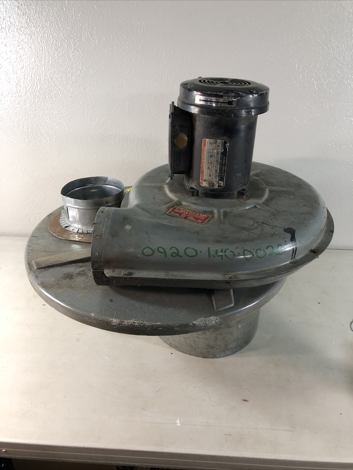 CINCINNATI FAN 100ST3 PORTABLE BARREL TOP DUST COLLECTOR 1HP 208230