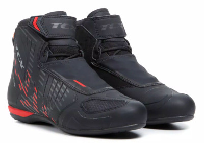 TcX R04D WP Black Red Size 46 Red Shoes Urban Sport Naked Touring