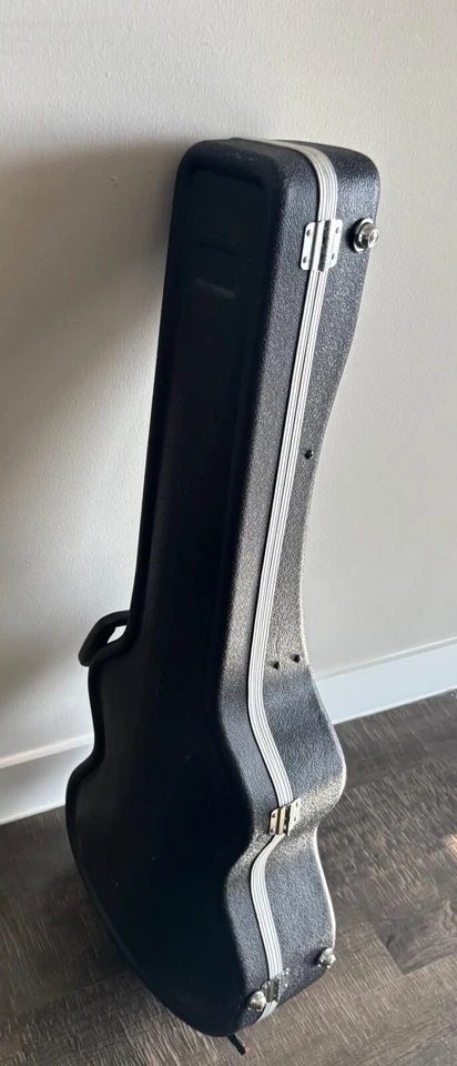 Marshall Molded Hardshell 旅行盒吉他黑色 38x40x6x15 码 — 第 2/4 张图片