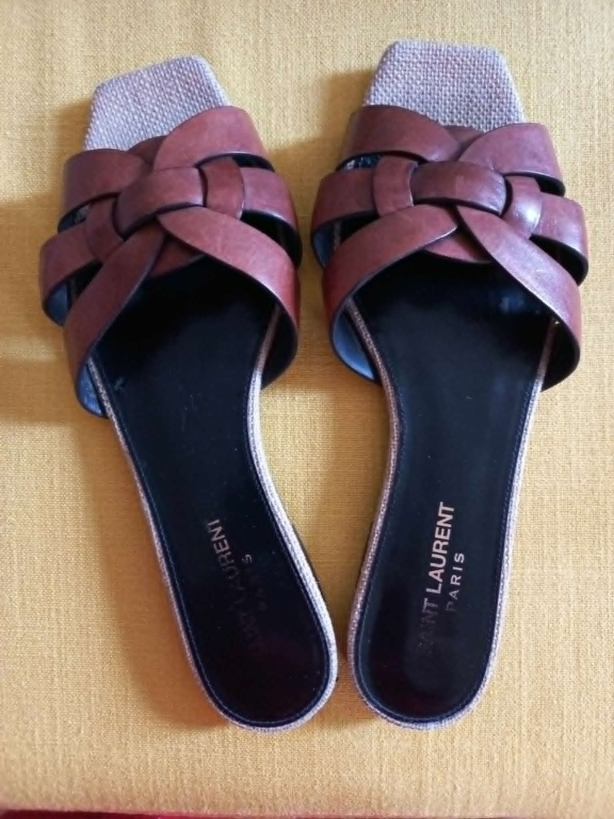 SAINT LAURENT Tribute brown flat sandals, hessian footbed, Size EU 38 = UK 5