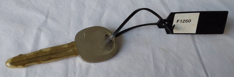 VINTAGE HYUNDAI  SONATA EMERGENCY KEY