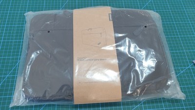 Lenovo ThinkPad 13-inch Vertical Carry Sleeve 4X41K79634 Schutzhülle NEU