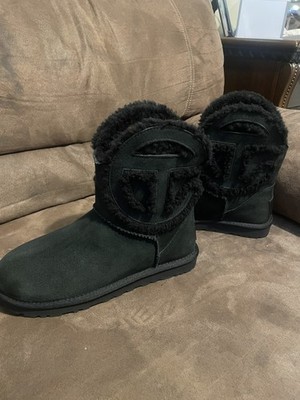 UGG x Telfar Logo Mini Boots Suede Black Unisex, women s 5