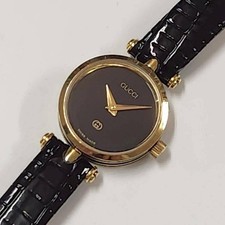 Gucci Sherry Line Women Dress Watch Quartz Black Dial Gold Case wrist 21cm