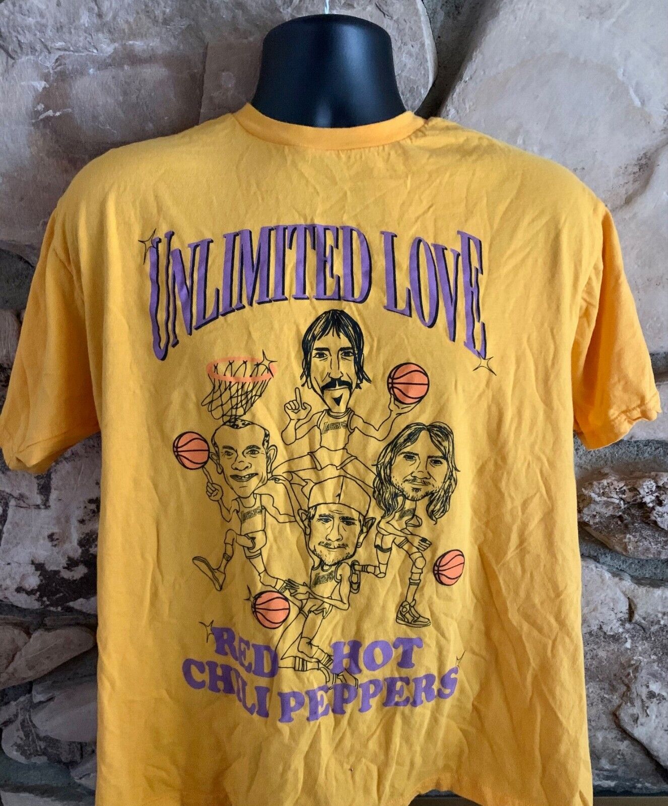 New! Red Hot Chili Peppers Unlimited Love x Los Angeles Lakers T-Shirt SGA  XL