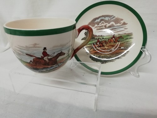 COPELAND SPODE TEACUP & SAUCER HUNTING SCENES "LEAPING THE BROOK" & "GONE AWAY" - Picture 4 of 8