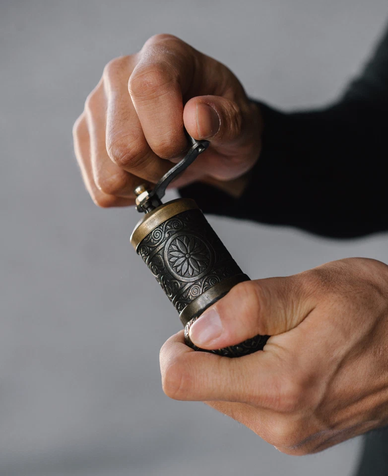 Traditional Turkish Pepper Grinder, Small Vintage Look Mill, 6 Colour Options - Image 4 of 4