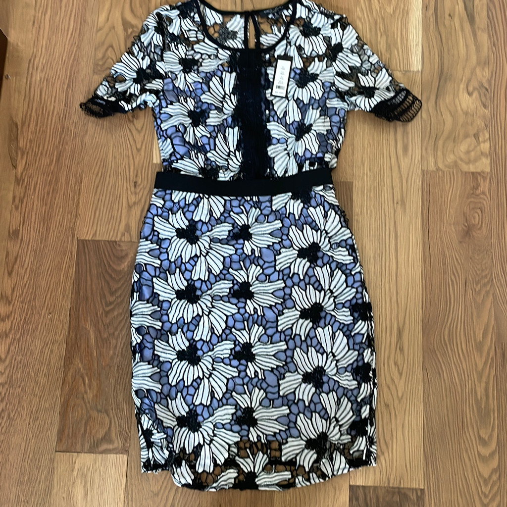 Vestido de alta costura Romeo & Juliet pequeño nuevo con etiquetas