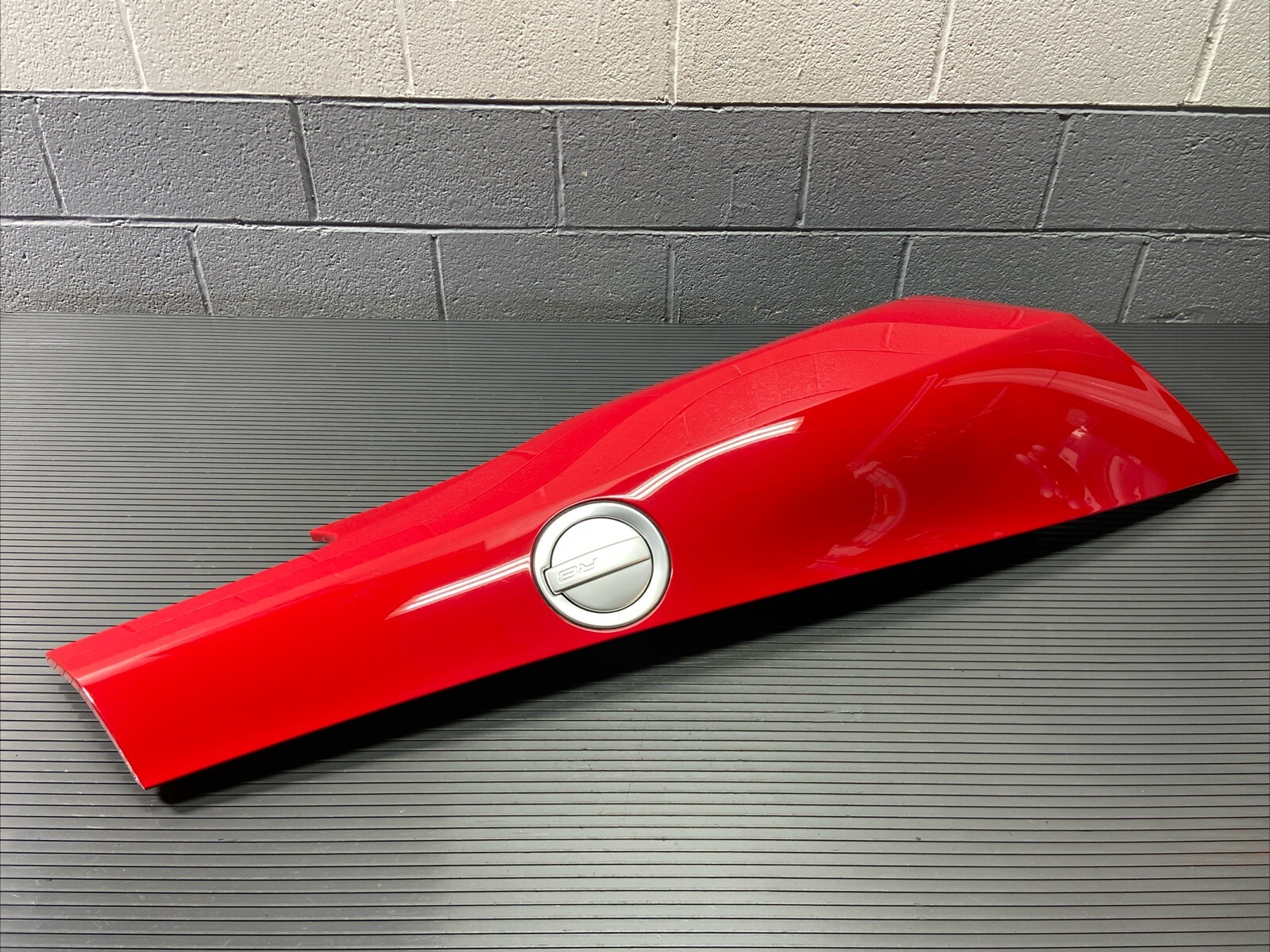 2011-2015 Audi R8 42 Spyder Rear Right Quarter Panel Convertible Body OEM *NOTE*