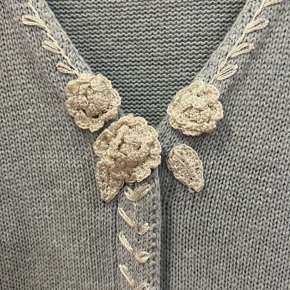 Cárdigan de punto Storybook para mujer 3X azul bordado ganchillo colibrí abuela Foto 4 de 4