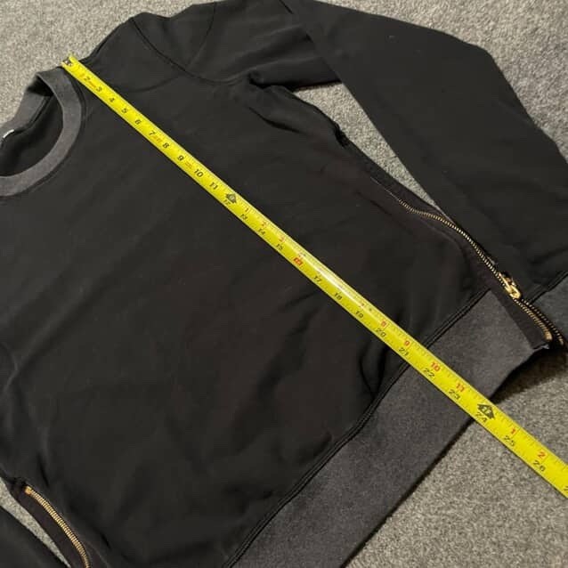 LULULEMON FUTURE VARSITY PULLOVER  BLACK LONG SLE… - image 4