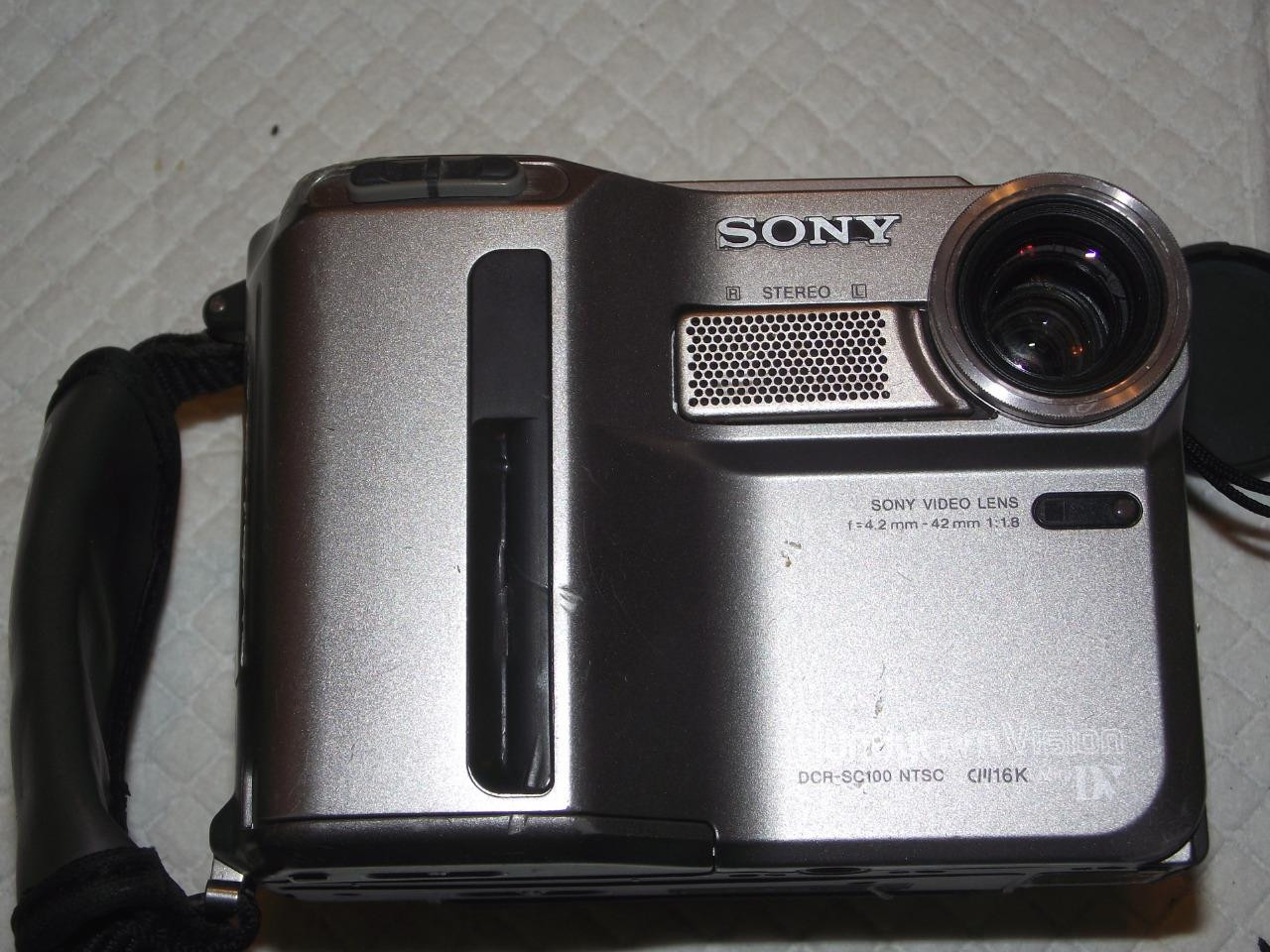 SONY DCR-SC100 希少 Mini DV ソニーデジタルビデオカメラ DCR-SC100