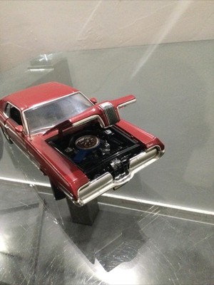Mercury Cougar XR7 1:18 Welly