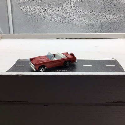 Vintage 1979 Kidco Red Ford Thunderbird 1:64 Diecast Car Opening Trunk