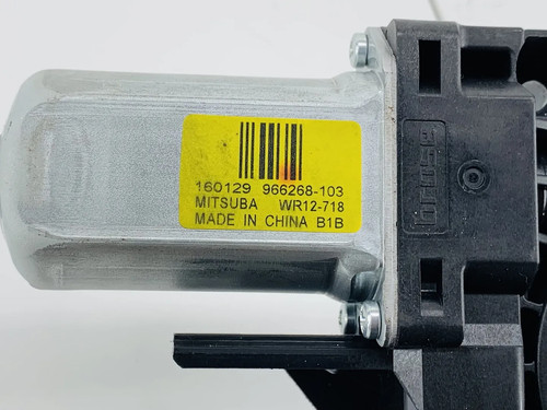 10-17 VOLVO XC60 FRONT LEFT DRIVER SIDE DOOR WINDOW REGULATOR MOTOR OEM - Picture 6 of 8