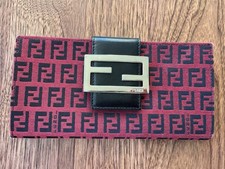 Fendi P. Foglio Donna Long Wallet - Y2K 2002