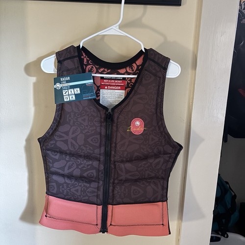 2021 Women’s Radar Lyric Impact Waterski Vest Gently Used Size Large